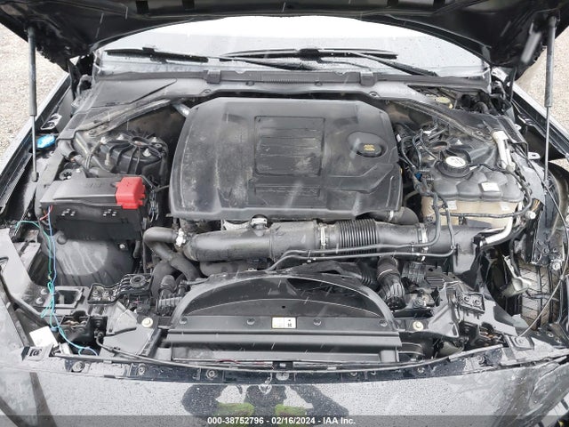 2018 JAGUAR XE SAJAJ4FX4JCP21565 Photo 9