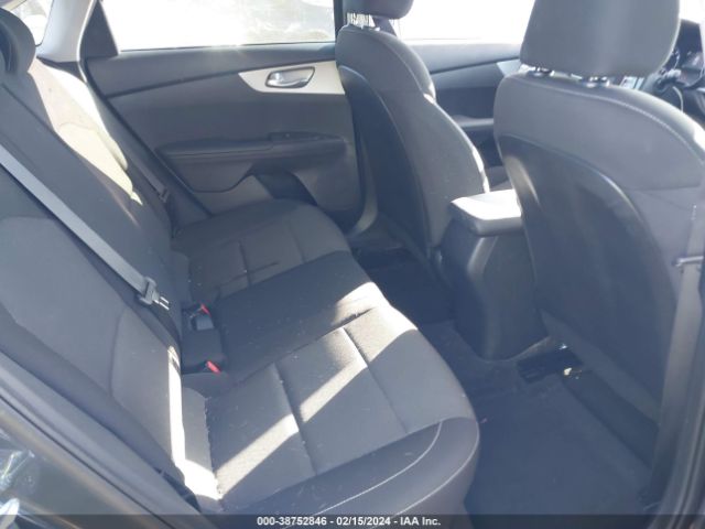 3KPF24AD3PE613504 KIA Forte Lxs
