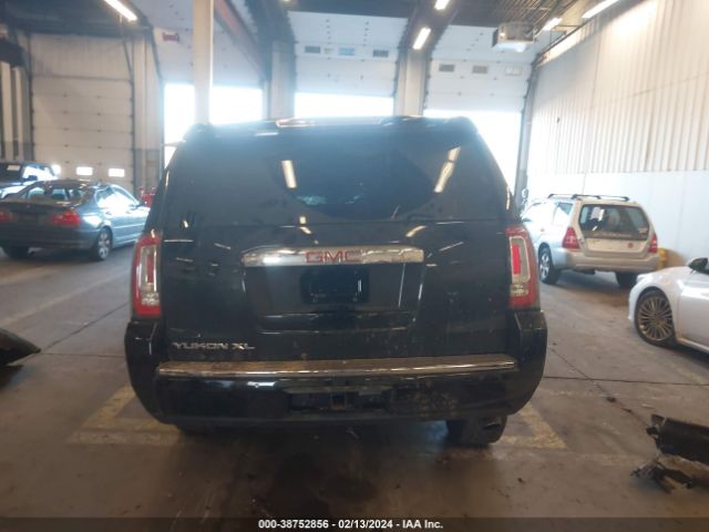 1GKS2HKJ5JR394328 GMC YUKON XL DENALI