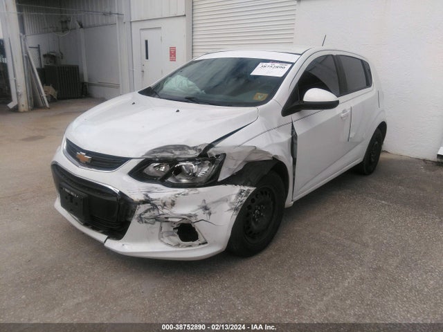 Chevrolet Sonic Lt Auto 2017 1G1JG6SH5H4140919 Image 6