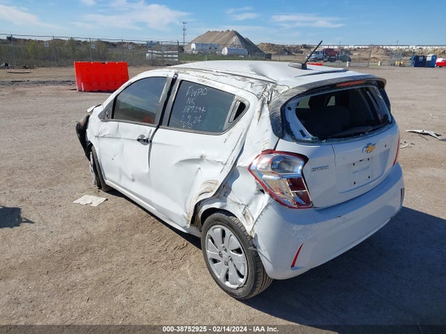 Chevrolet Spark Ls Cvt 2017 KL8CB6SA7HC789864 Image 3