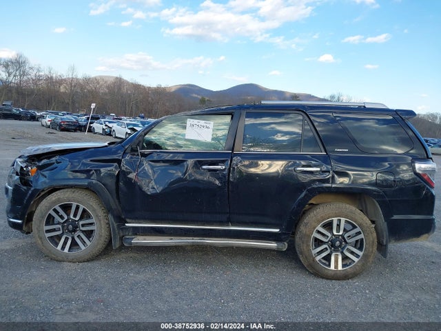Toyota 4runner Limited 2018 JTEBU5JR9J5535917 Image 15