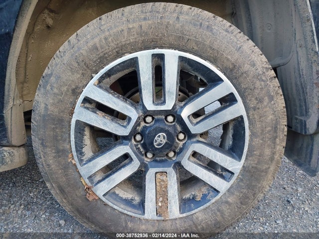 Toyota 4runner Limited 2018 JTEBU5JR9J5535917 Image 12