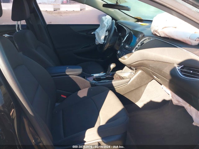 Chevrolet MALIBU LT 2018 1G1ZD5ST0JF215661 Image 5