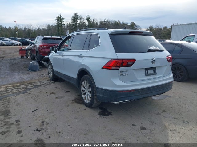 3VV2B7AX2KM070446 Volkswagen Tiguan 2.0t Se/2.0t Sel/2.0t Sel R-line/2.0t Sel R-line Black
