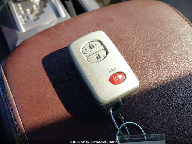 Toyota 4runner Limited 2015 JTEBU5JR4F5203827 Image 11