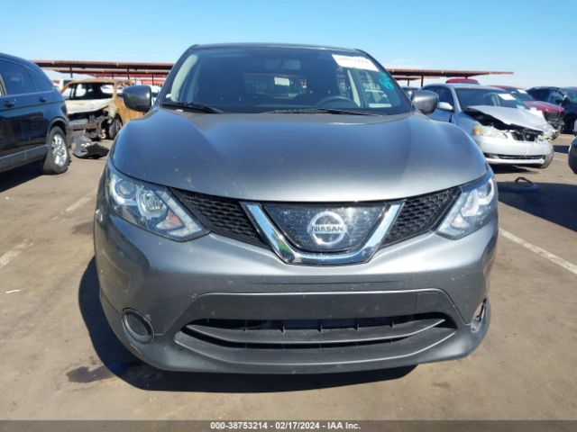 JN1BJ1CP1KW221887 Nissan Rogue Sport S