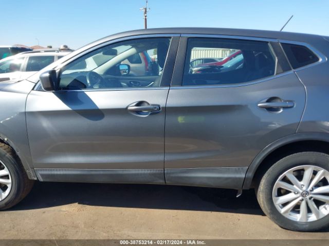 JN1BJ1CP1KW221887 Nissan Rogue Sport S