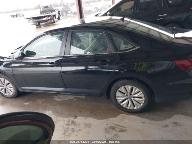 3VWC57BU7KM235922 Volkswagen Jetta 1.4t R-line/1.4t S/1.4t Se