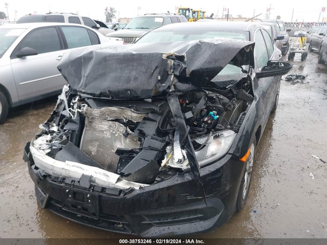 Honda Civic Lx 2018 2HGFC2F51JH554050 Image 6