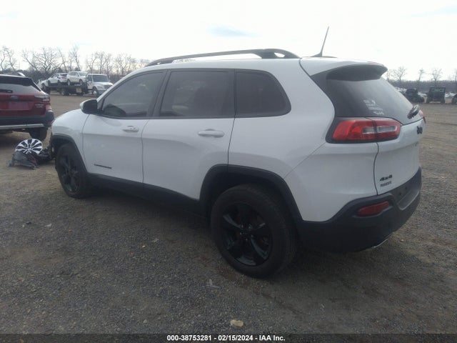 1C4PJMCS4GW232091 Jeep Cherokee Altitude