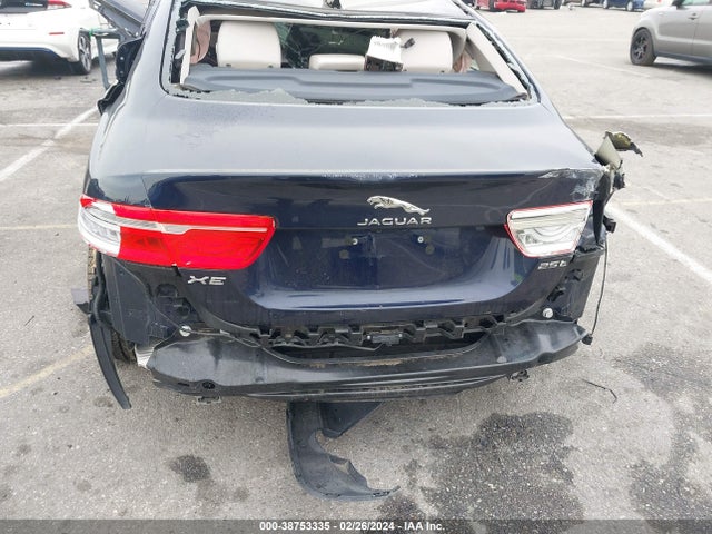 SAJAD4FX4KCP52162 Jaguar Xe 25t Premium