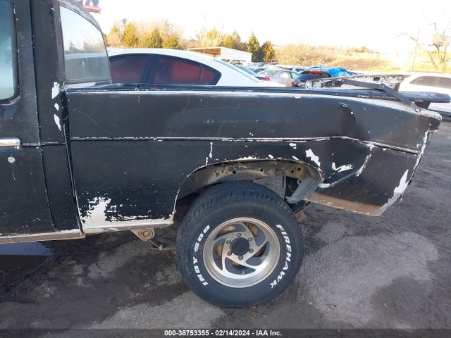 1992 NISSAN TRUCK SHORT WHEELBASE VIN: 1N6SD11S4NC369773
