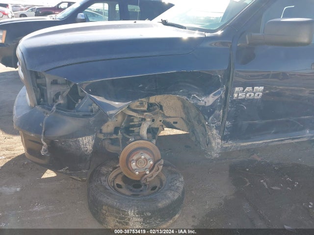 1C6RR7FG8HS575397 RAM 1500 Tradesman Quad Cab 4x4 6'4 Box