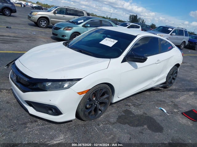 Honda Civic Sport 2019 2HGFC4B86KH303473 Image 2