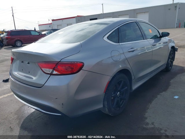 Chrysler 200 Limited 2015 1C3CCCAB8FN503197 Image 4