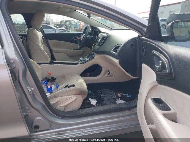 Chrysler 200 Limited 2015 1C3CCCAB8FN503197 Image 5