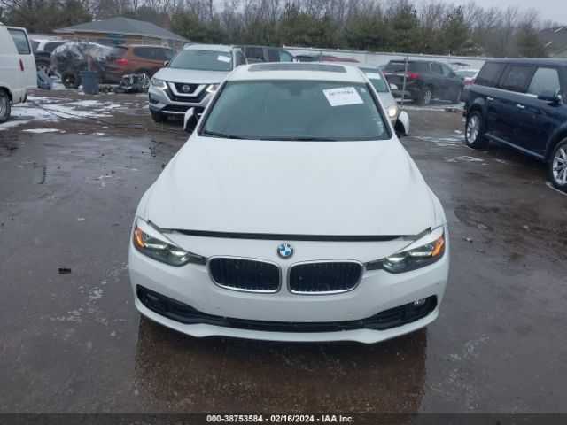 WBA8E5G51HNU22311 BMW 320i Xdrive