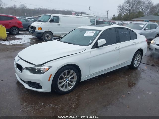 WBA8E5G51HNU22311 BMW 320i Xdrive