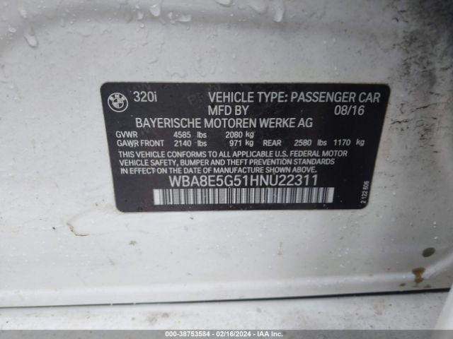 WBA8E5G51HNU22311 BMW 320i Xdrive
