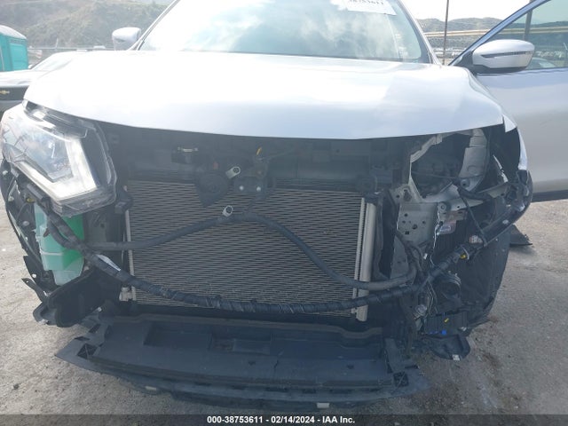 Nissan ROGUE S 2017 JN8AT2MT4HW401253 Image 6