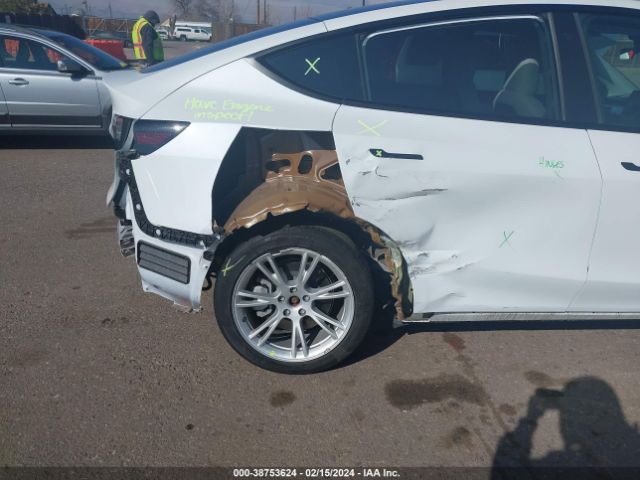 7SAYGDEE7NF484397 Tesla Model Y Long Range Dual Motor All-wheel Drive