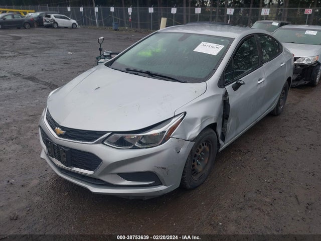 Chevrolet Cruze Ls Auto 2017 1G1BC5SM2H7275779 Image 2
