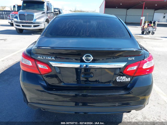 Nissan Altima 2.5 Sr 2016 1N4AL3AP4GN323432 Image 17