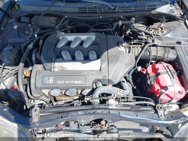 2002 HONDA ACCORD 3.0 EX VIN: 1HGCG22512A026067