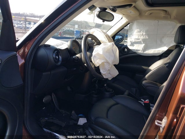 2015 MINI COUNTRYMAN WMWZC3C59FWT04244 Photo 4