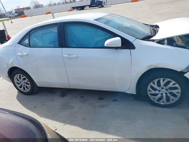 Toyota COROLLA LE 2019 5YFBURHE5KP926405 Image 13