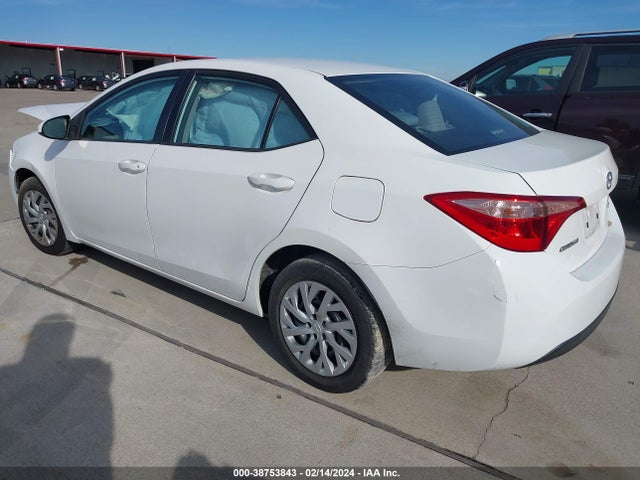 Toyota COROLLA LE 2019 5YFBURHE5KP926405 Image 3