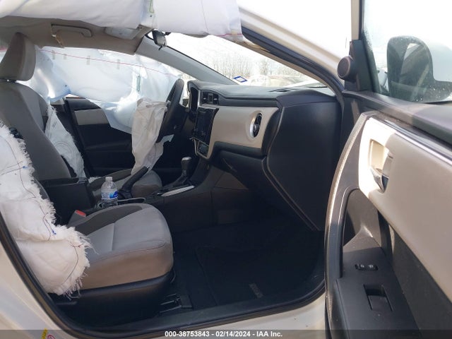 Toyota COROLLA LE 2019 5YFBURHE5KP926405 Image 5