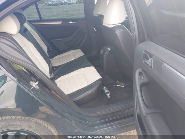 3VWD17AJXGM400005 Volkswagen Jetta 1.8t Sport