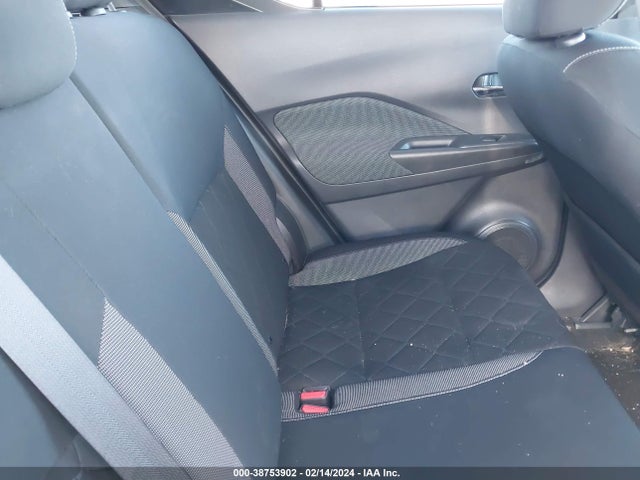 Nissan KICKS SV 2018 3N1CP5CU4JL540396 Image 8