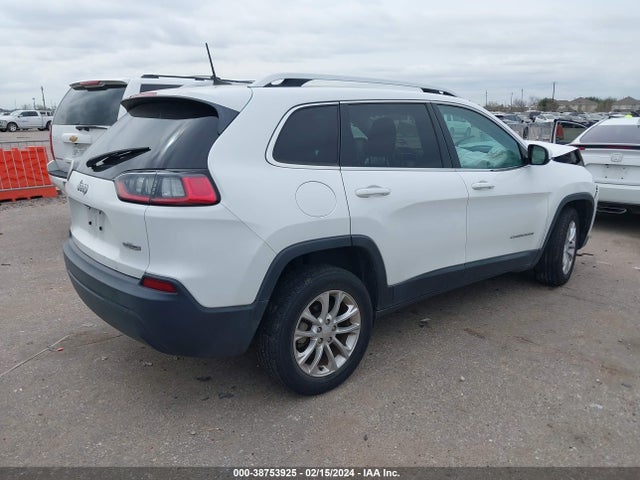 1C4PJLCB9KD207041 Jeep Cherokee Latitude Fwd