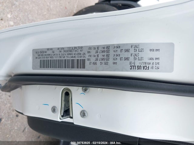 1C4PJLCB9KD207041 Jeep Cherokee Latitude Fwd