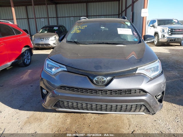 Toyota RAV4 SE 2017 JTMJFREVXHJ134998 Image 12