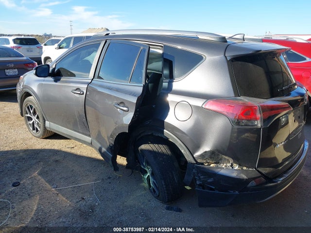 Toyota RAV4 SE 2017 JTMJFREVXHJ134998 Image 6