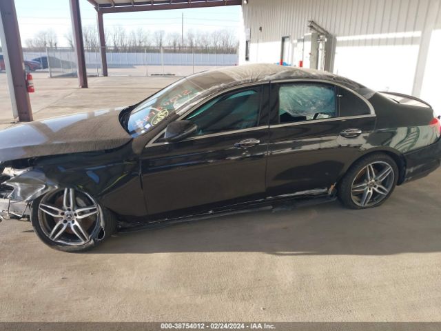 WDDZF4JB7JA352202 Mercedes-Benz E 300