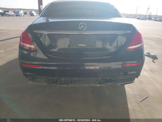 WDDZF4JB7JA352202 Mercedes-Benz E 300