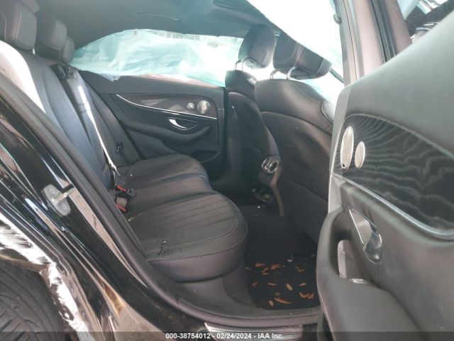 WDDZF4JB7JA352202 Mercedes-Benz E 300