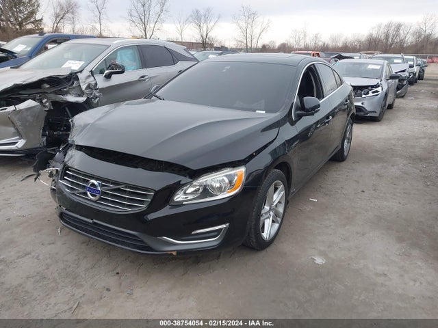 Volvo S60 T5 Premier Plus 2015 YV1612TC4F2308465 Image 2