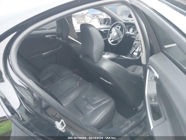 Volvo S60 T5 Premier Plus 2015 YV1612TC4F2308465 Image 8