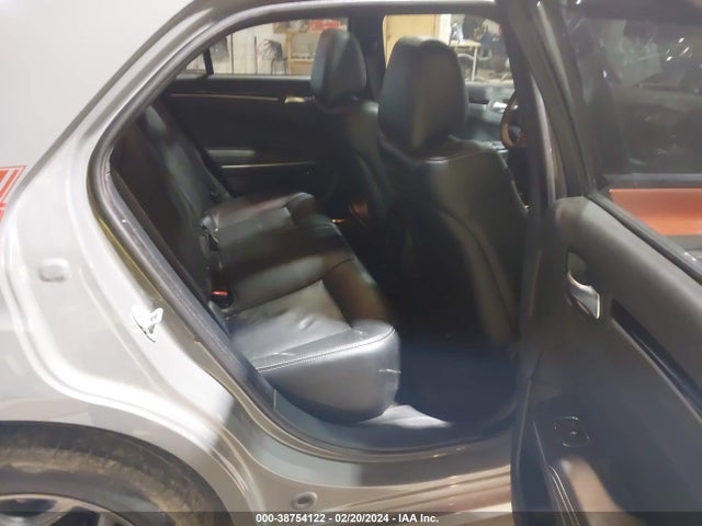 Chrysler 300 300s Awd 2018 2C3CCAGG7JH256277 Image 8