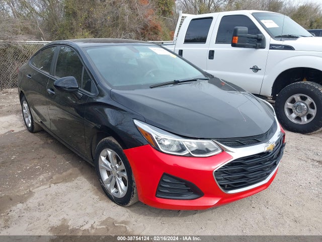 Chevrolet CRUZE LS 2019 1G1BC5SM6K7149206 Image 1