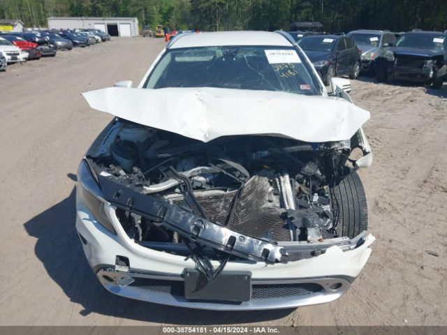 WDCTG4GB0FJ063782 Mercedes-Benz Gla 250 4matic