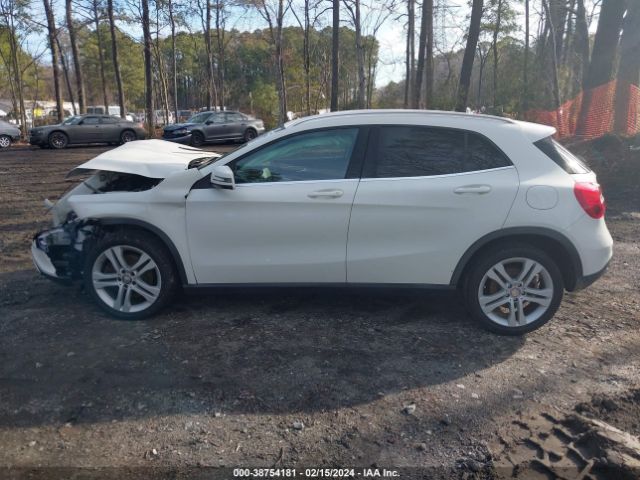 WDCTG4GB0FJ063782 Mercedes-Benz Gla 250 4matic