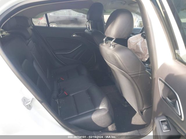WDCTG4GB0FJ063782 Mercedes-Benz Gla 250 4matic