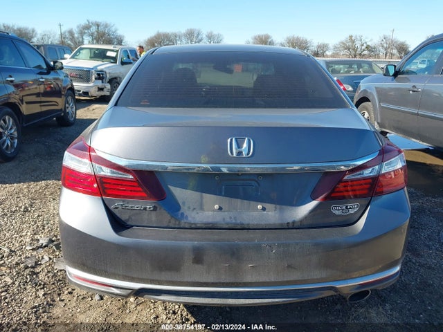 Honda ACCORD LX 2017 1HGCR2F34HA162480 Image 17